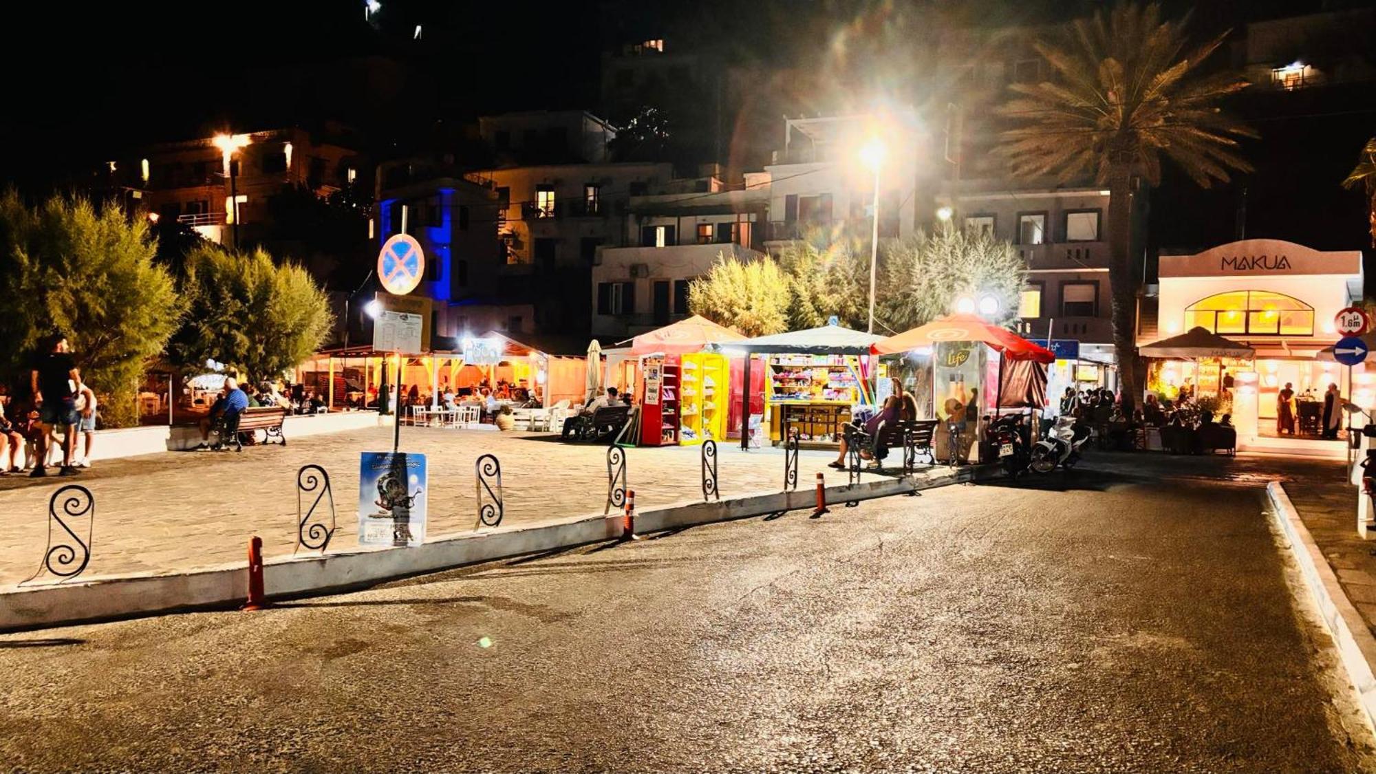 Ágios Kírykos Nefeli Hotel מראה חיצוני תמונה