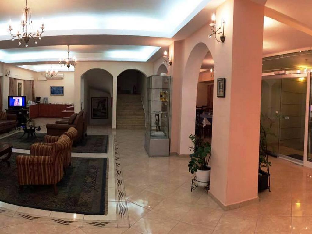 Ágios Kírykos Nefeli Hotel מראה חיצוני תמונה